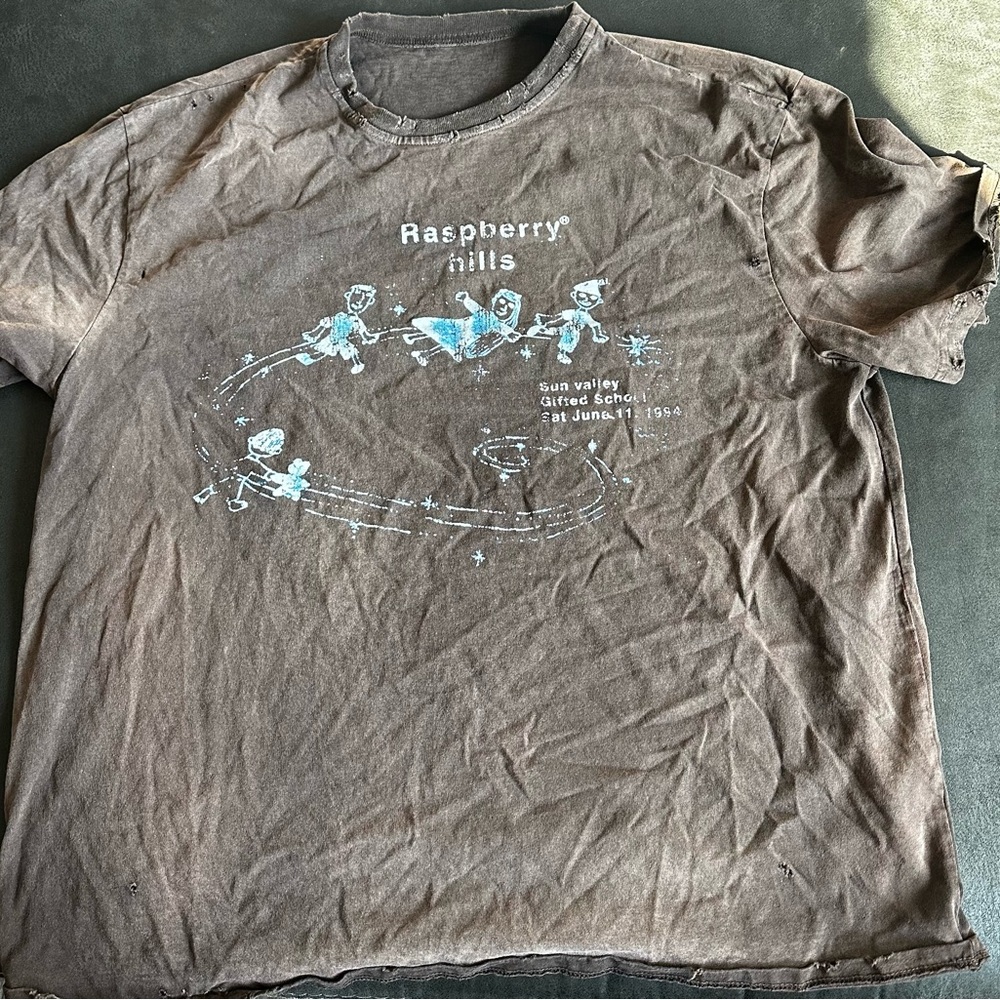 Raspberry Hills Graphic Tee